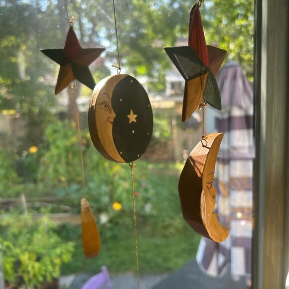 Hand Carved Wooden Star and Moon Ornament Mobile Vintage 90s Indonesia 28.5" - Picture 15 of 16